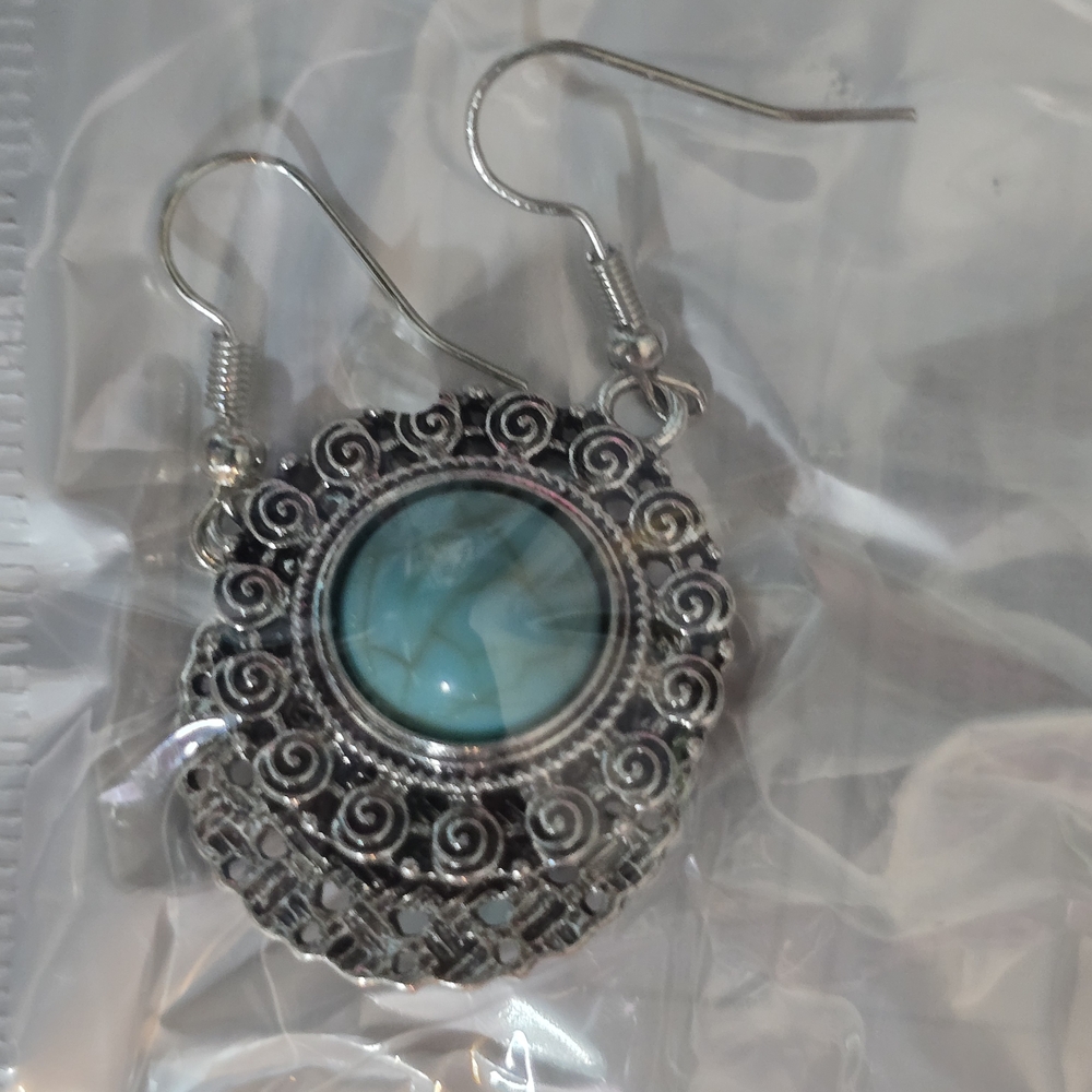 Elegant Silver and Turquoise Earrings